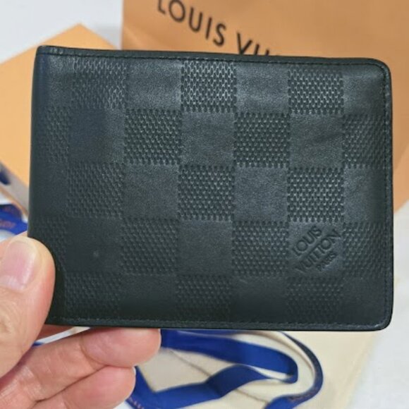 Louis Vuitton  Slender Wallet for Men in Damier Leather - Picture 4 of 10